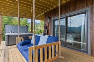 6-Person Michael Phelps Hot Tub at Tranquility Peaks Chalet